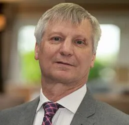 Multiple Robin McLean